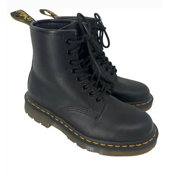 Dr. Martens | Shoes | Dr Martens Air Wair Black Leather Lace  display picture 1